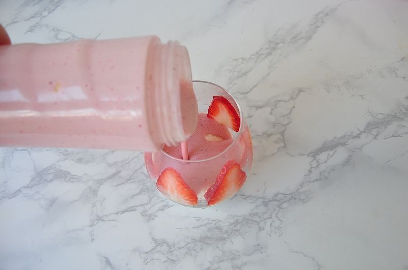 一口气|不用嚼,一口气吃掉几只大草莓,不爱吃水果的孩子也喜欢,省事