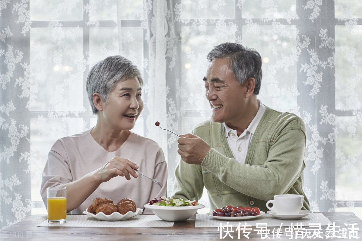 睡眠|老年人经常失眠、多梦？提醒：做好5件事，轻松入睡，身体更健康