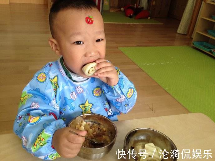 肠胃|最“伤”孩子肠胃的3种饭,特别第一种,孩子再喜欢家长也要拦着