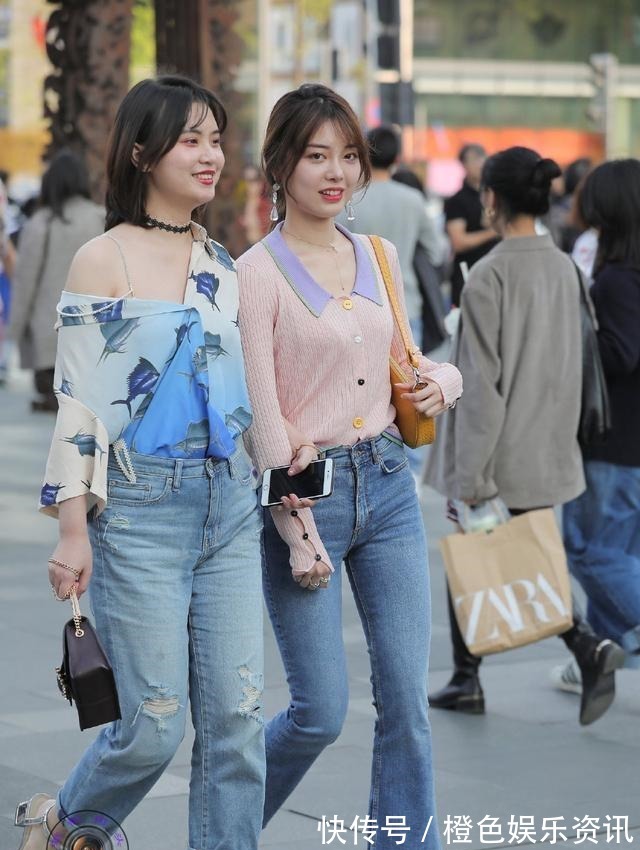 蓝色系 打底裤显优雅,充满了休闲的气息,极具气质!