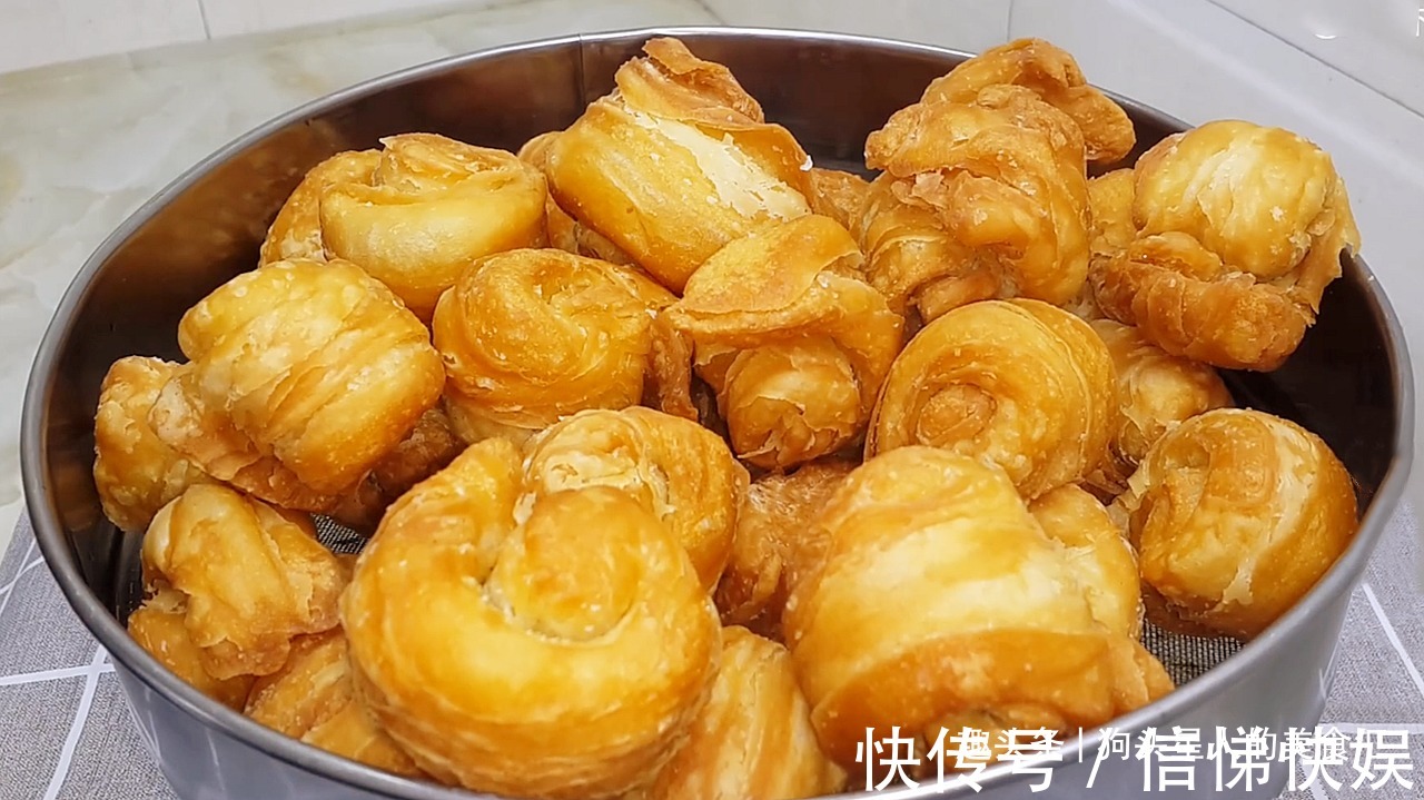 油酥|家常零食做法,一口一个,比面包还好吃,太香了