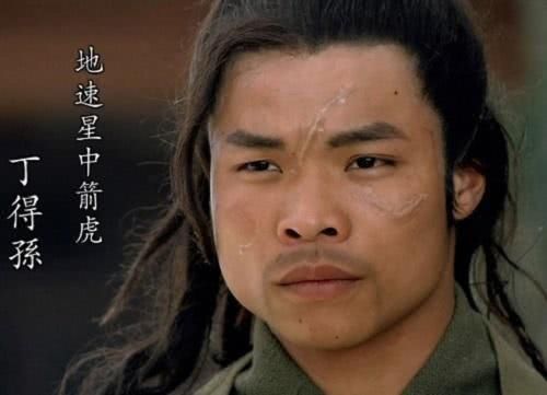  梁山|梁山好汉的奇葩死法坐船淹死，被毒蛇咬死的，不会游泳的倒霉蛋
