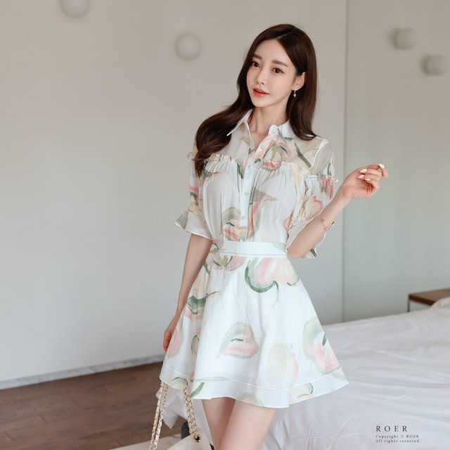 墨纹|女神孙允珠最新高清时尚搭配:莫奈油彩青苹果墨纹纤雅衬裙