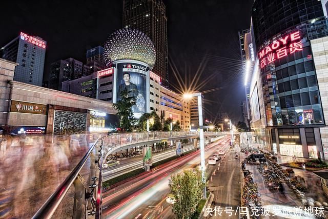 重庆很值得去的老街，夜景丝毫不输洪崖洞，且还不收门票