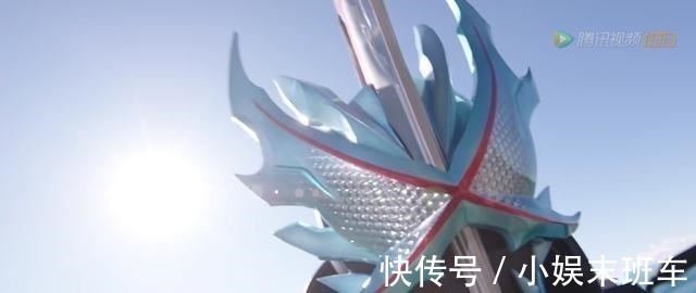 战兔|假面骑士圣刃:过渡强化形态登场,配色过于花里胡哨,不如原始龙