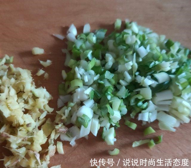 旱萝卜蒸饺,比肉馅的好吃100倍