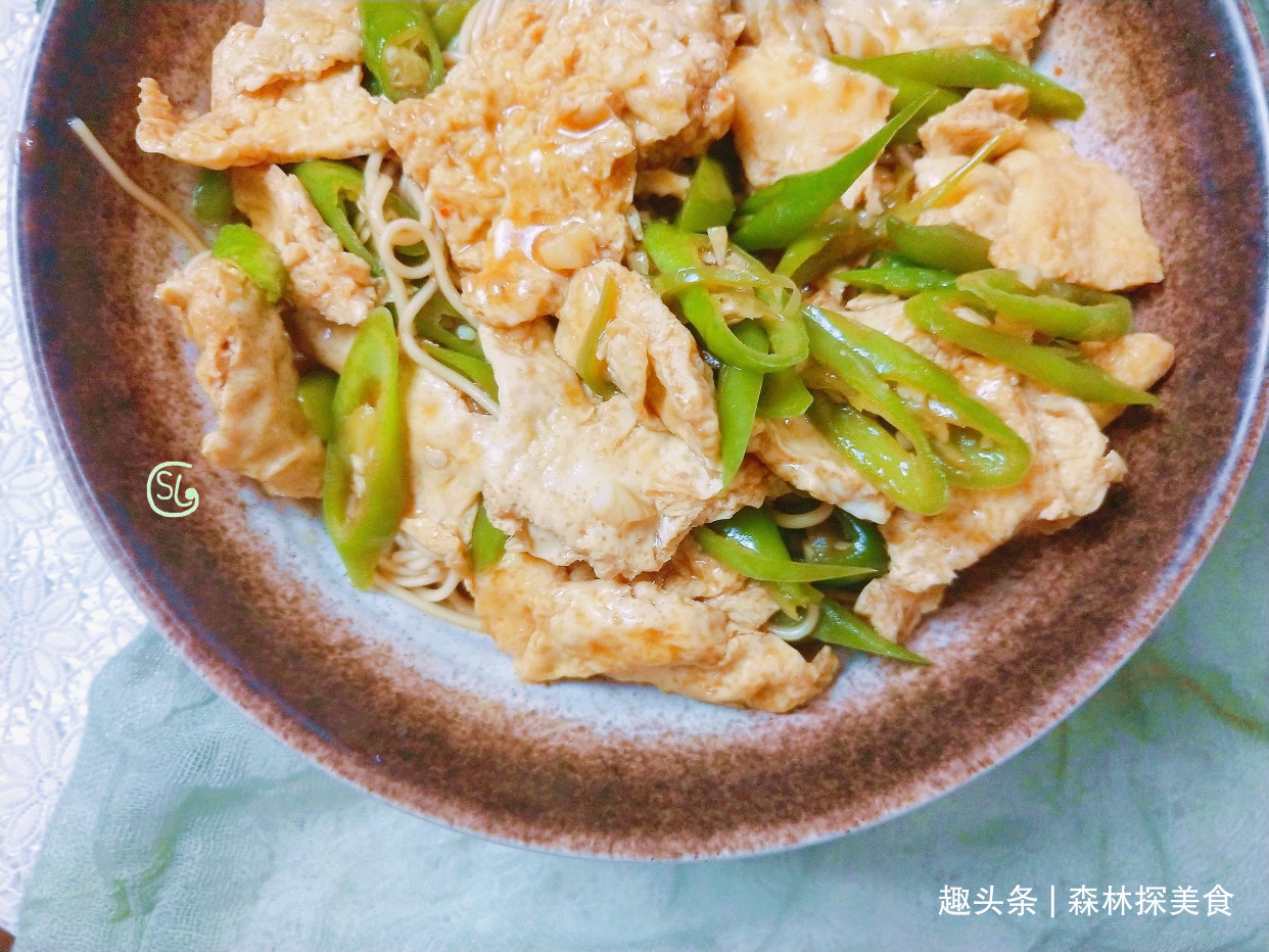 我家常吃的快手早餐，简单一做，酱香浓郁，营养又好吃