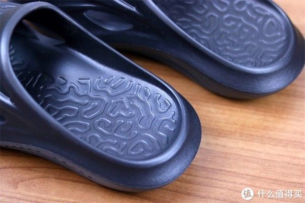 咕咚|一双缓震拖鞋怎么样，咕咚运动舒缓拖鞋来告诉你