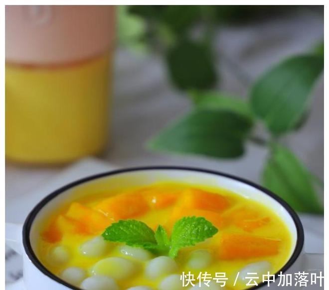 茶餐厅30元一份的甜品,在家10元做2份,香浓顺滑,夏天最爱!