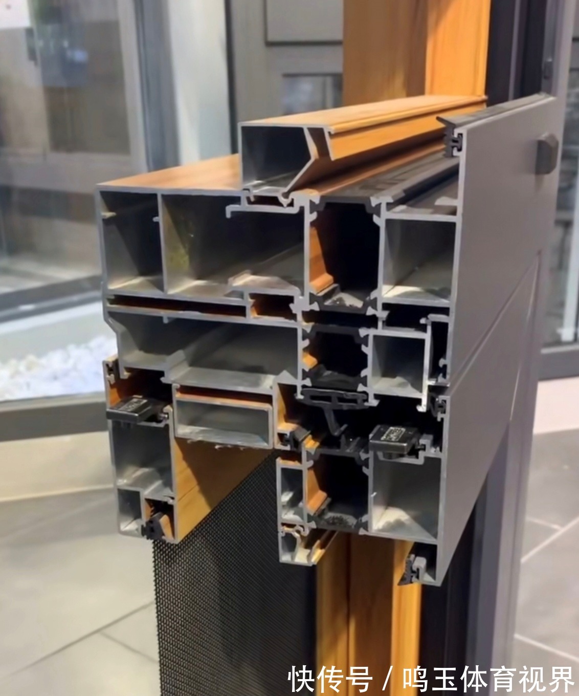 胶条|为什么越来越多人装修用断桥铝门窗？它好在哪？“断桥”是什么！