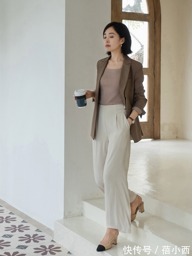 一衣|“西装外套”的高阶穿法来了,一衣多穿时髦又气质,适合秋天穿搭