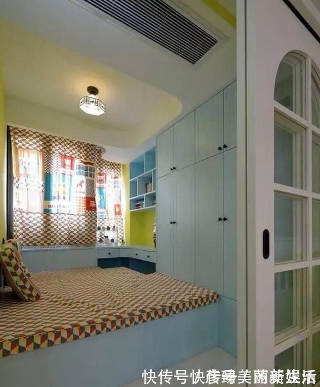 地砖|老公坚持在阳台做个“箱床”,真心太实用了!水泥洗脸台谁见过