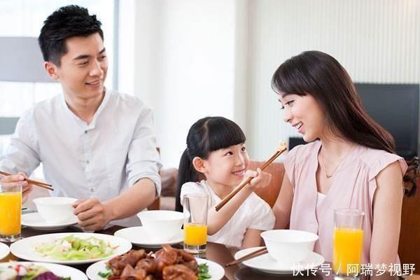 自作自受|儿子深夜发高烧，医院排800多号，宝妈心急投诉，医生：自作自受