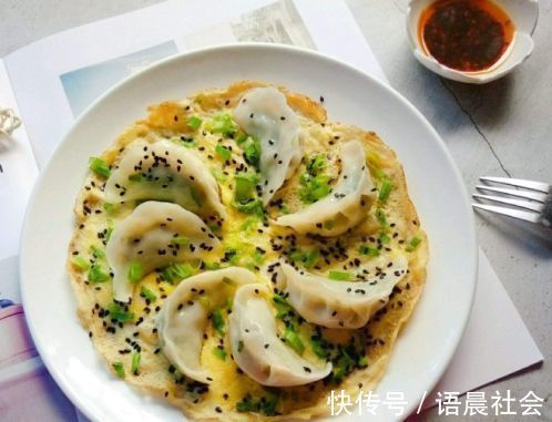 饺子|煎饺新做法,孩子从早到晚就念叨它!2分钟学会,5分钟出锅