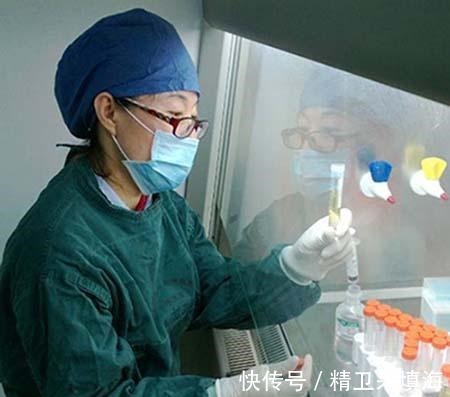 黑白石|厨房最常用却不值钱的“它”，把它放进装修后的新家，半个月去除致命甲醛！