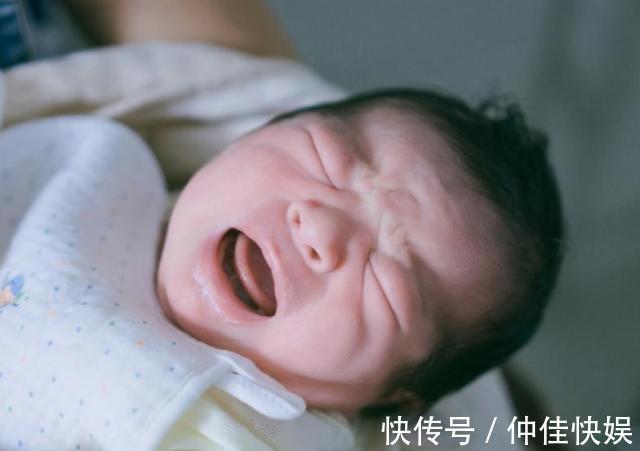 妈妈|3个月内婴儿哭闹,只需一招,5秒就能有效安抚!