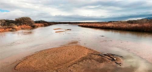 人類 地球狀況不容樂觀?220位專家表示,未來10年人類要面臨5大危機!