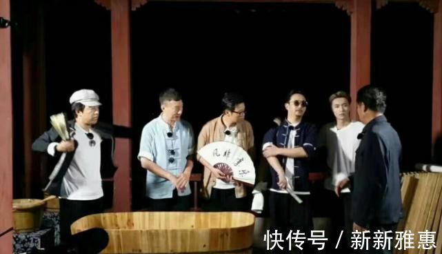 張藝興|蔡徐坤也參加了《極限挑戰(zhàn)》,就在張藝興的身邊,你發(fā)現(xiàn)了沒?