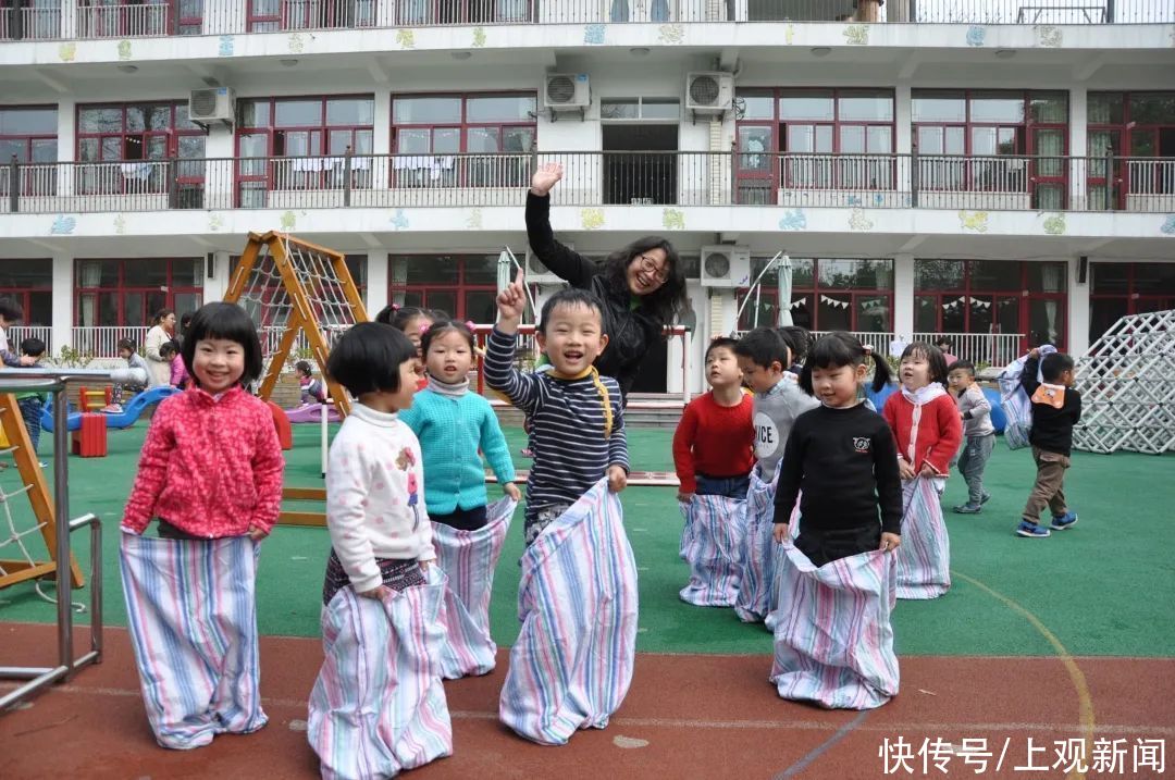 课堂是最美的地方，多图精彩瞬间，让你庆幸“正青春”，让你感叹“爷青回”