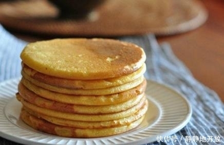 奶奶|只需几乎就能做出奶香玉米饼,香甜松软,吃出营养和健康!