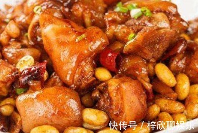 猪脚|做出来嫩滑香浓,营养不腻,鲜甜爽口,孩子一勺一勺吃的很满足