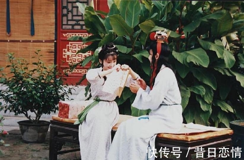 黛玉#晴雯质疑贾宝玉和碧痕洗澡长达三个时辰,其实这是他的法宝之一