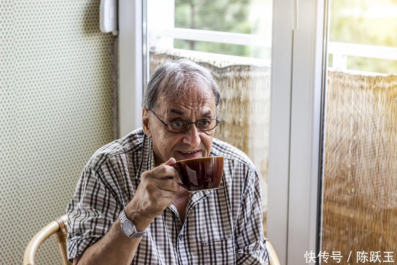 “寿命决定期”就在60岁!若老人有5大“喜好”,不想活久点都难