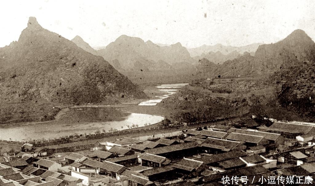 著名景点|1898年广西桂林著名景点旧照，俯瞰漓江、象鼻山与桂林城墙