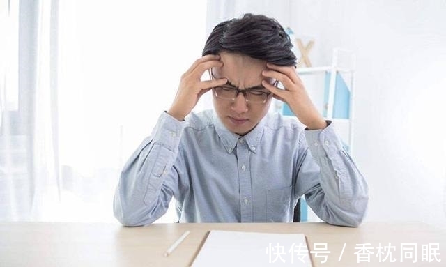 不良习惯|加速男性衰老的7个行为, 熬夜排名垫底, 第1名是男人的通病