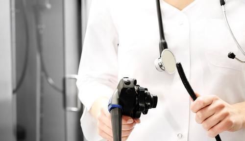  警示|警示：46岁中年人坚持锻炼，每天排便，怎么被查出了肠癌？
