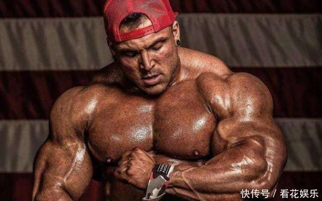 健身|肌肉男停止力量训练1年,又重新开始健身后,肌肉会有什么改变