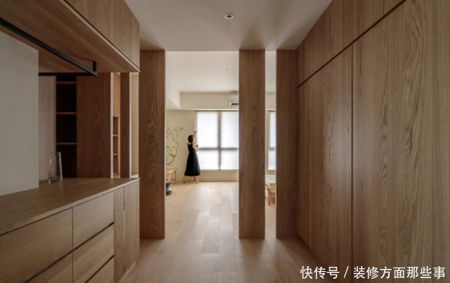 投影仪|看完他家160㎡极简风 ，心中好看的标准又被刷新了