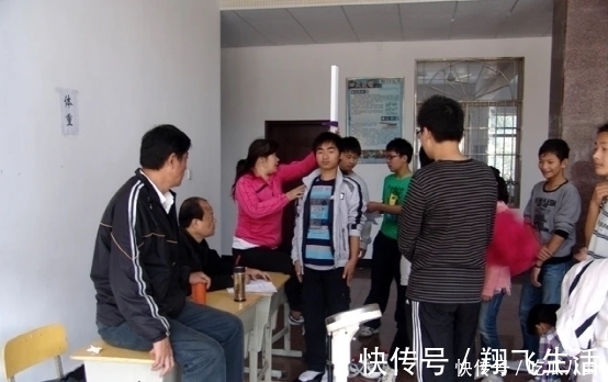 猴菇蛋白锌|11岁男孩半年长高25公分，医生：1长高食物，平时可多吃