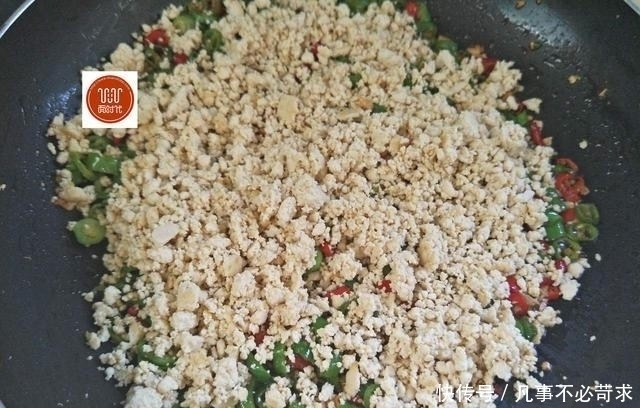 不要再麻婆豆腐了,这种方法做出的豆腐最好吃了,吃过的人都说好