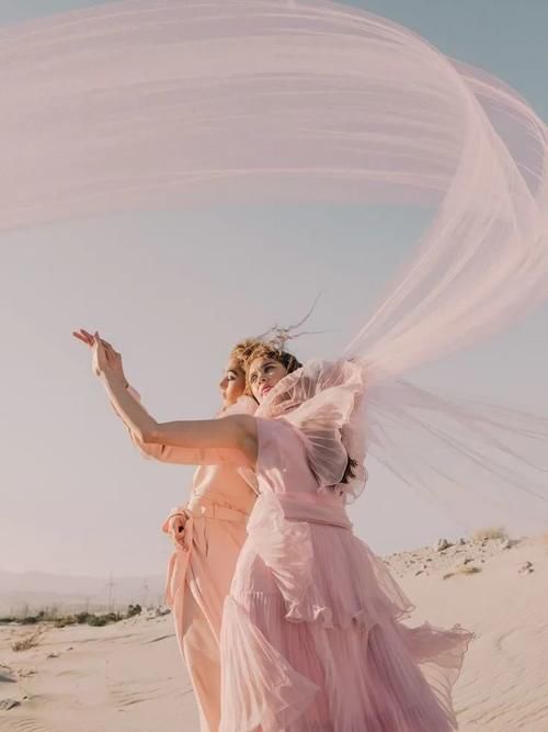 10款夏日淡彩美甲，收藏起来照着做吧