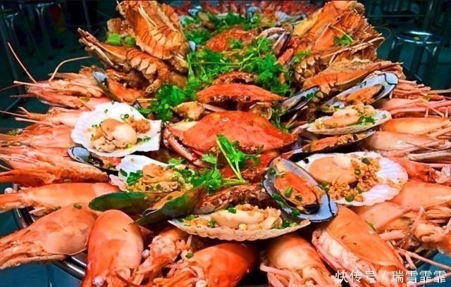 孕期|“我去拿个快递”,孕妇下楼消失60分钟,丈夫在楼下逮个正着