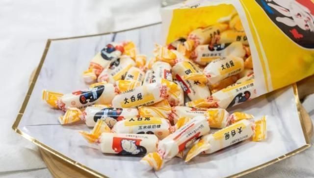 味奶糖|“大白兔奶糖”口味多到难以置信,变成这样的大白兔,你喜欢吗