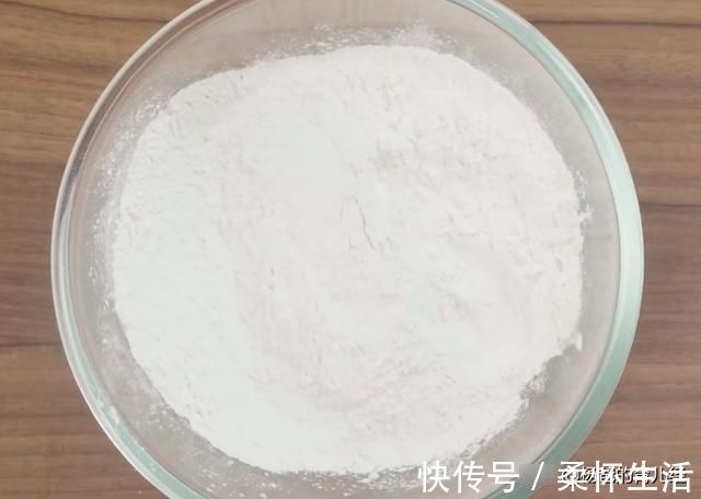 红豆松糕|分享一款孩子爱吃的红豆松糕,香甜味美,松软营养,好吃又解馋