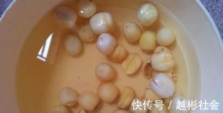 皱纹|红豆和此物一起煮,不仅皱纹消失了,子宫也干净了,头发也变乌黑