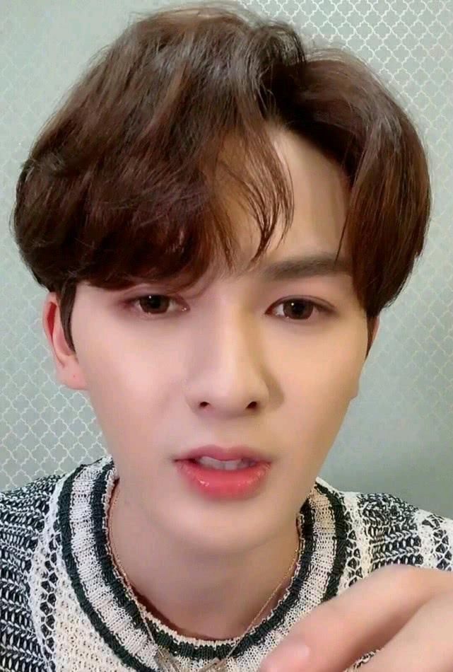 李权哲|乐华七子广播《线索2贾斯汀承认妹妹》，朱正廷称赞蔡徐坤