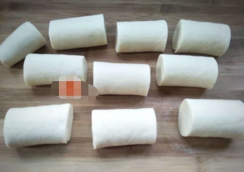 教你做快手馒头，一个小窍门，不发面不用水，松软劲道，简单省事