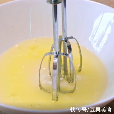 芝士蛋糕|真能Duang~的网红爆款古早蛋糕!口感弹嫩还有流心芝士?