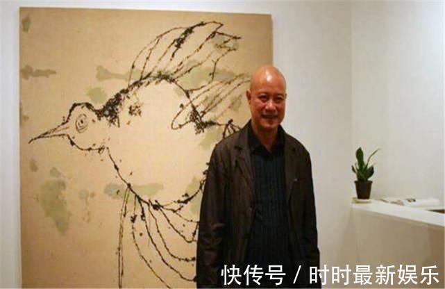 画作!他画了一只鸟拍卖25万,网友质疑不如小学生,专家:重点在鸟眼睛