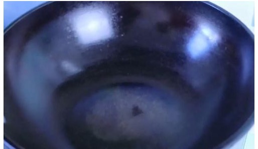 生锈|不管什么锅,买回来都不要直接用,很多人不懂,难怪粘锅还生锈!