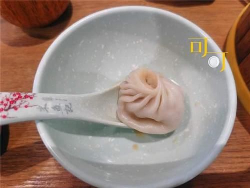  吃饭|一个人在粥铺里不喝粥，看我点了些什么下酒菜，61元晚餐还行吧