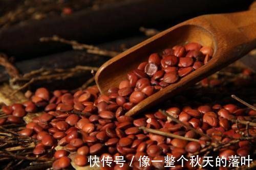 睡眠质量|睡眠质量不好？请你多吃8种食物，提高睡眠质量，保你睡到自然醒