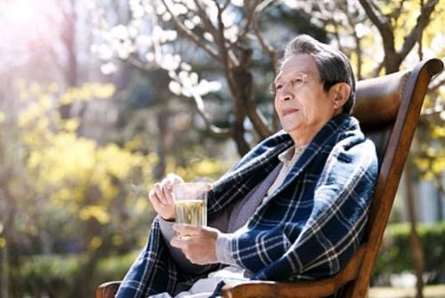 亏损|秋天养生:4个补充阳气的方法,帮助护好身体的阳气