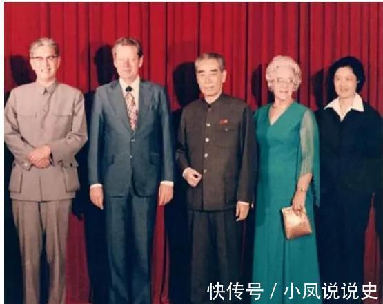 波折&揭秘乔冠华的后事,用2000元稿费安葬自己,结局如何?