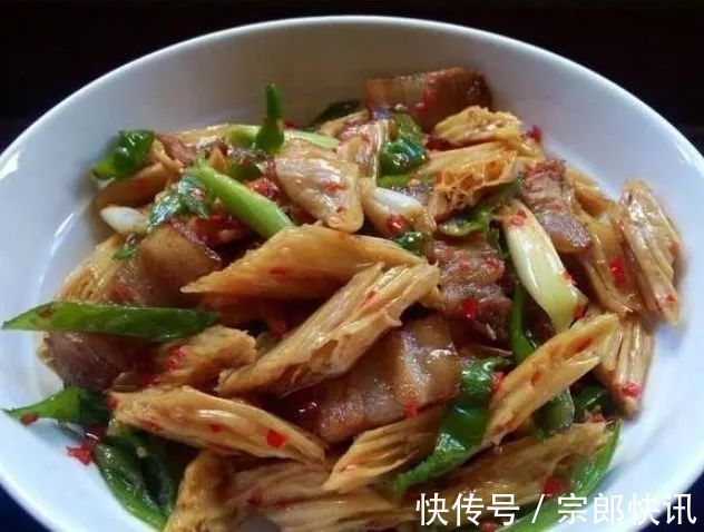 几道适合家人团聚吃的菜，做法简单好看好吃，比去饭店更实惠