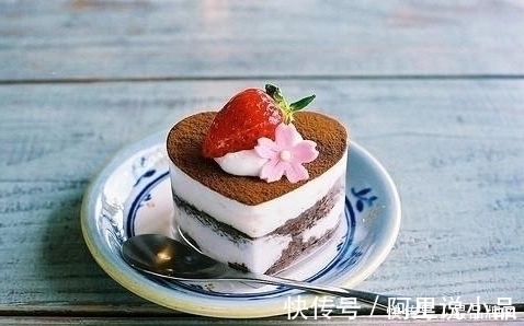 护肤 女生都应该知道的10条不花钱护肤小技巧,条条都是经典!